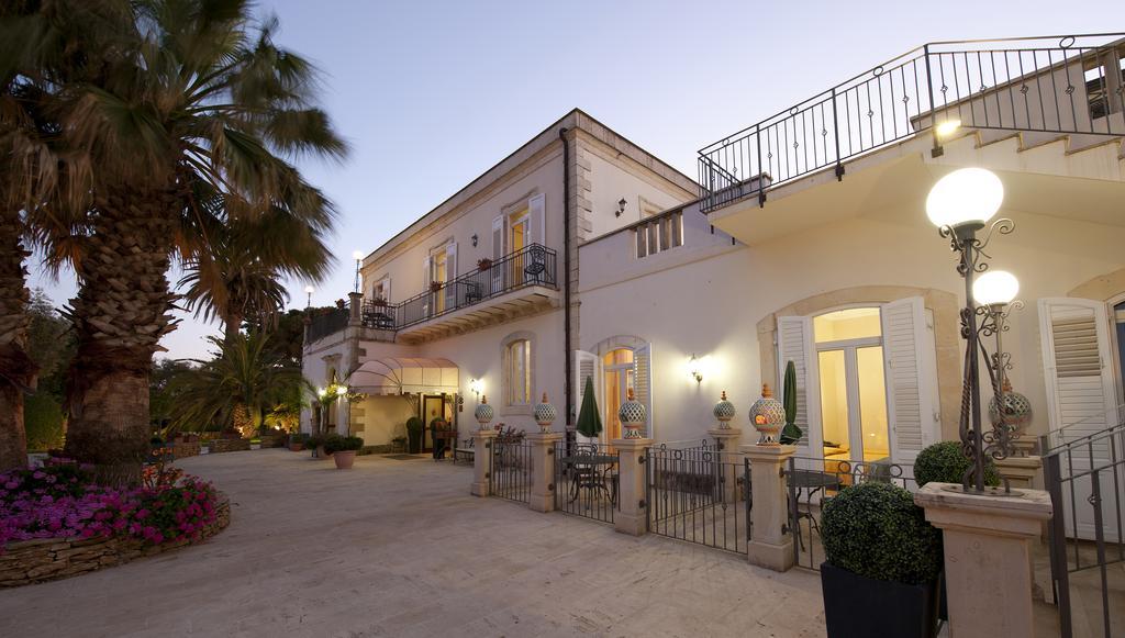 Charme Hotel Villa Principe Fitalia Fanusa Exterior photo